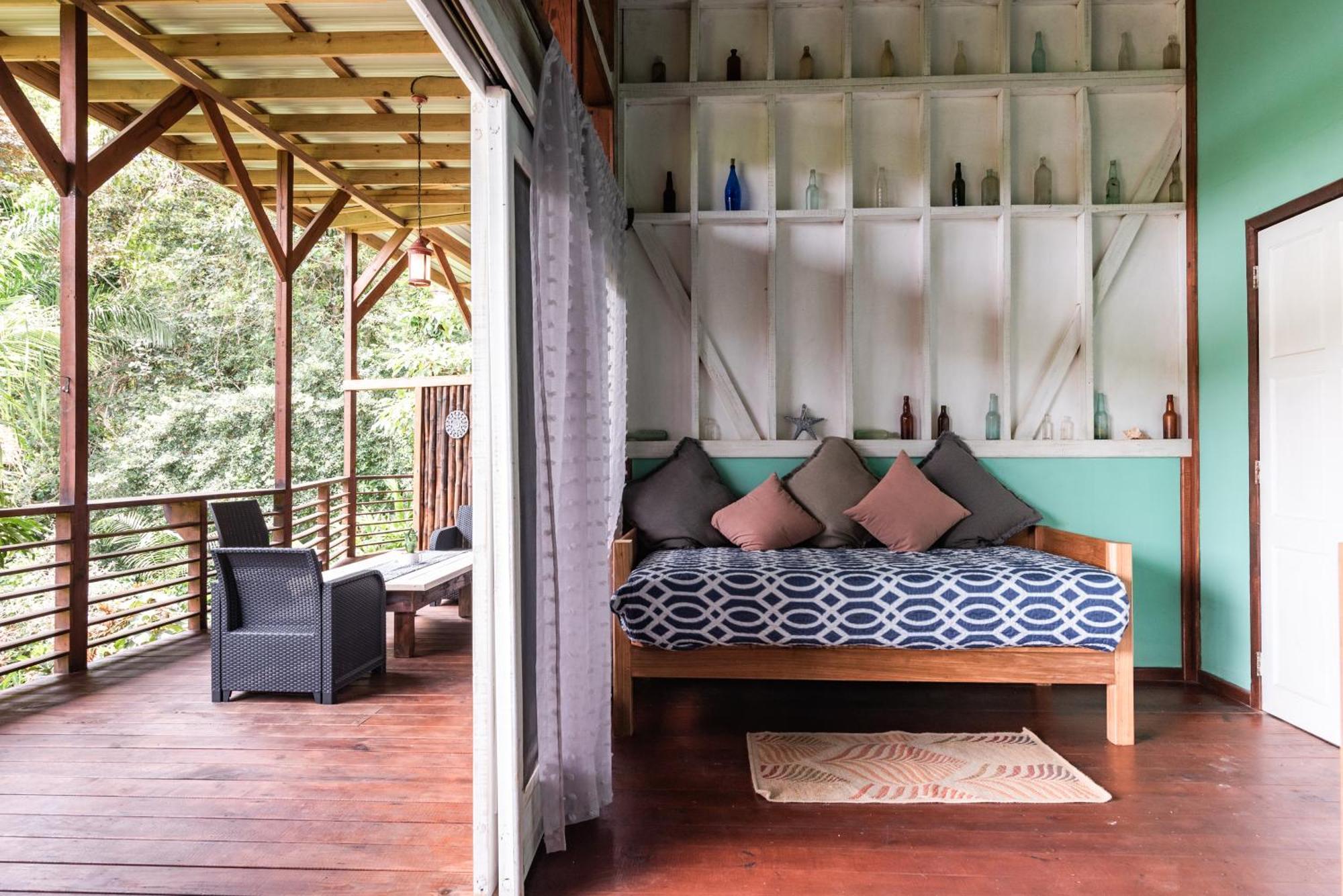 Eclypse De Mar Acqua Lodge Бастиментос Экстерьер фото