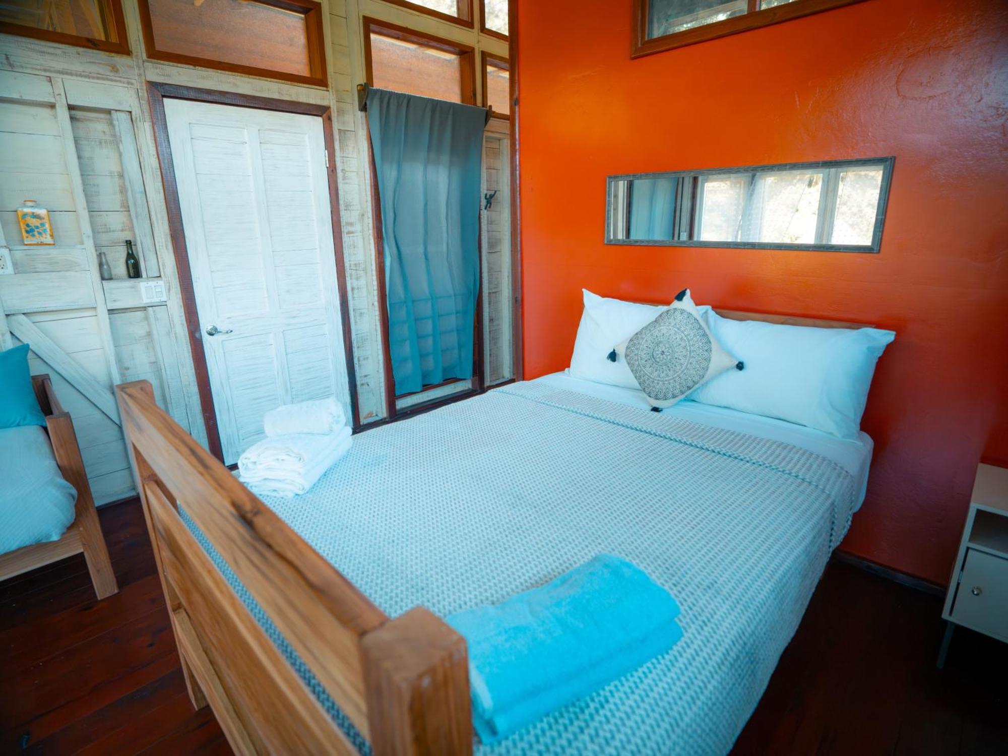 Eclypse De Mar Acqua Lodge Бастиментос Экстерьер фото